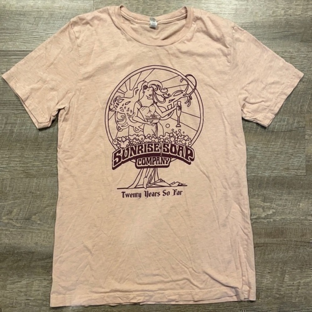 Bella Canvas Sunrise Soap Company pink Heather short sleeve T-shirt size medium